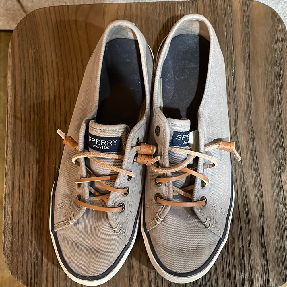 Women’s Sperry shoes